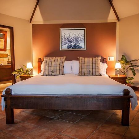 Mayoka Boutique Hotel (Adults Only) Sandy Bay Exterior foto