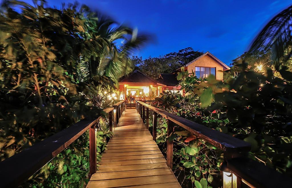 Mayoka Boutique Hotel (Adults Only) Sandy Bay Exterior foto