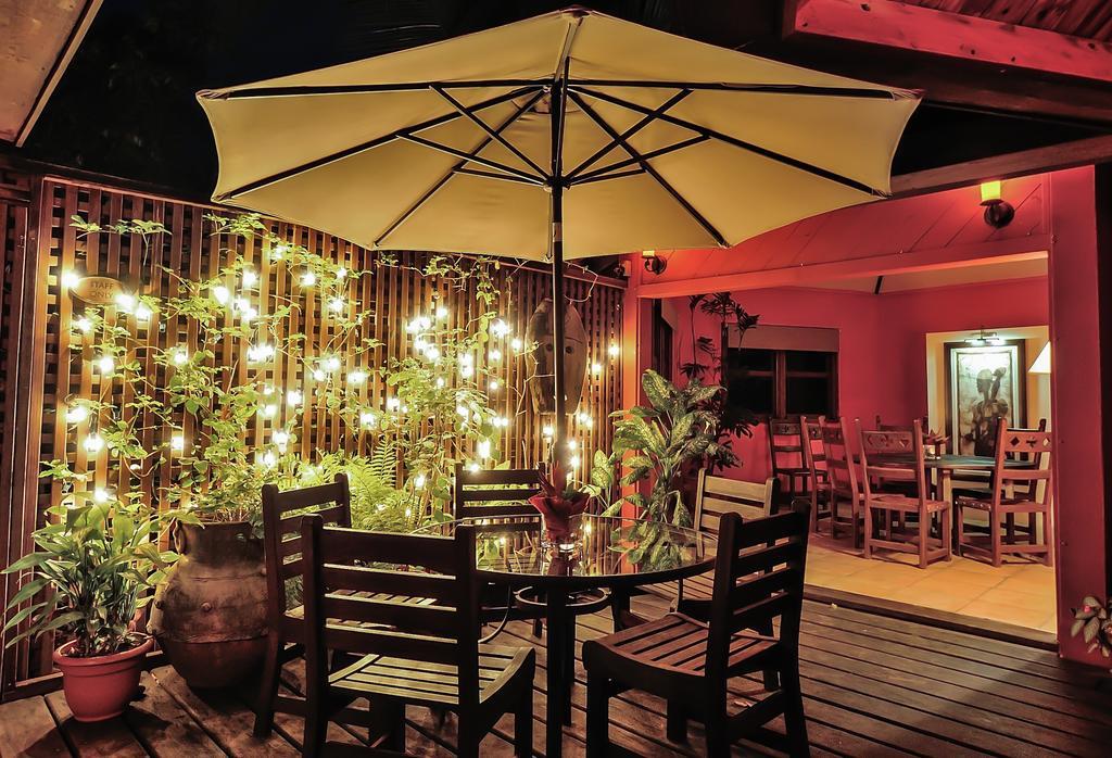 Mayoka Boutique Hotel (Adults Only) Sandy Bay Exterior foto