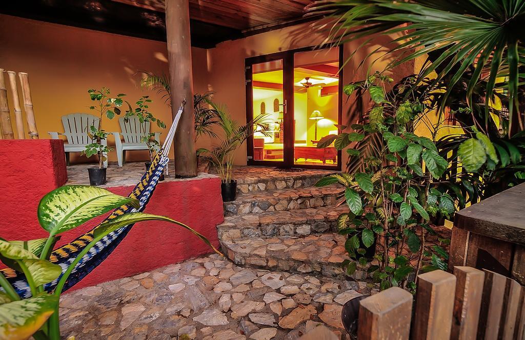 Mayoka Boutique Hotel (Adults Only) Sandy Bay Exterior foto